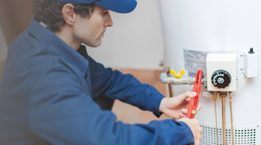 Local water heater installation in Syracuse, NE